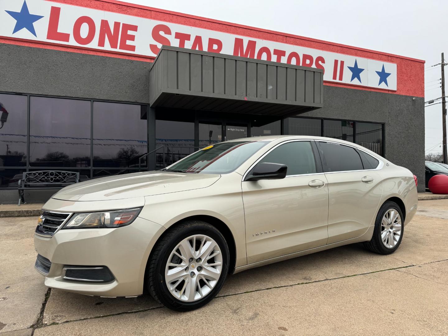 2015 GOLD /Gray CHEVROLET IMPALA LS Fleet 4dr Sedan (2G11X5SL7F9) with an 2.5L I4 engine, Automatic 6-Speed transmission, located at 5900 E. Lancaster Ave., Fort Worth, TX, 76112, (817) 457-5456, 0.000000, 0.000000 - This is a 2015 Chevrolet Impala LS Fleet 4dr Sedan that is in excellent condition. There are no dents or scratches. The interior is clean with no rips or tears or stains. All power windows, door locks and seats. Ice cold AC for those hot Texas summer days. It is equipped with a CD player, AM/FM radi - Photo#0